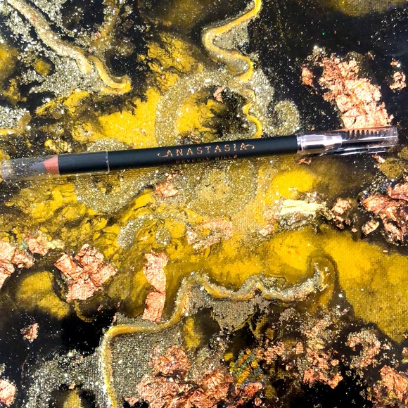 Authentic *NIB* Anastasia Beverly Hills Perfect Brow Pencil in Dark Brown - Picture 3 of 3